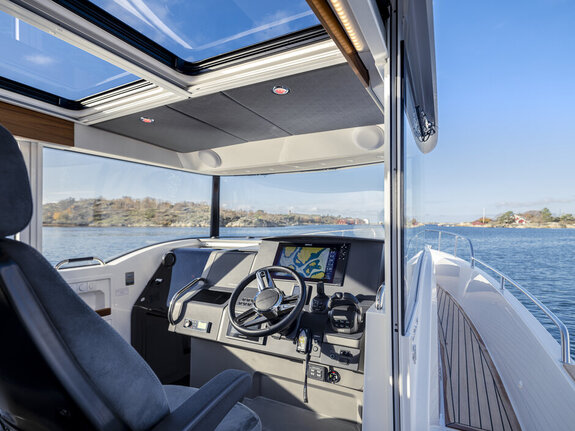 C11 inboard_DSF6405