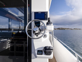C11 inboard_DSF6452
