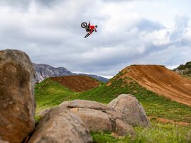 25YM-Honda-CRF250-RWE-16