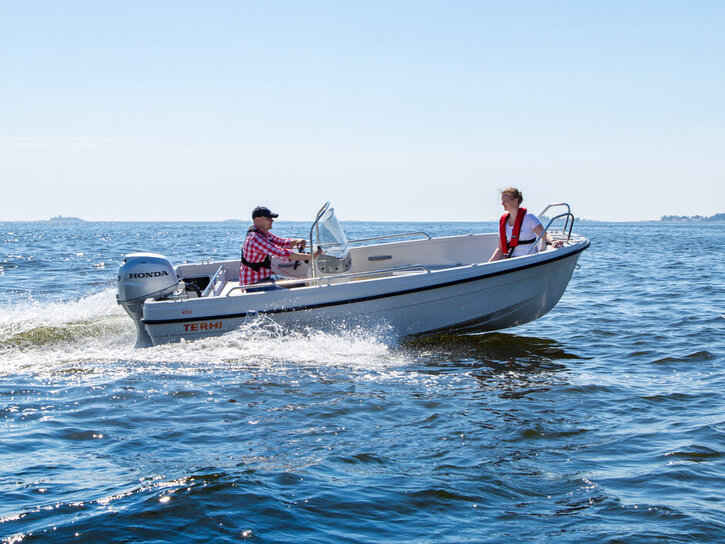Väri: T450CC_BF40