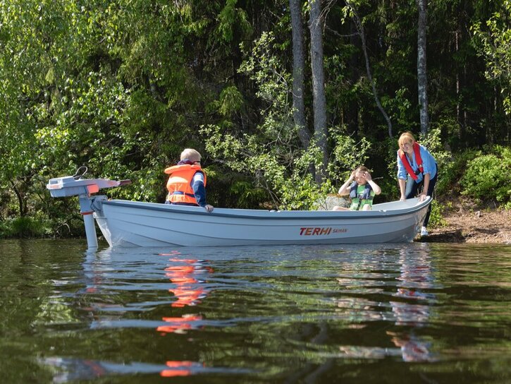 Väri: 325873